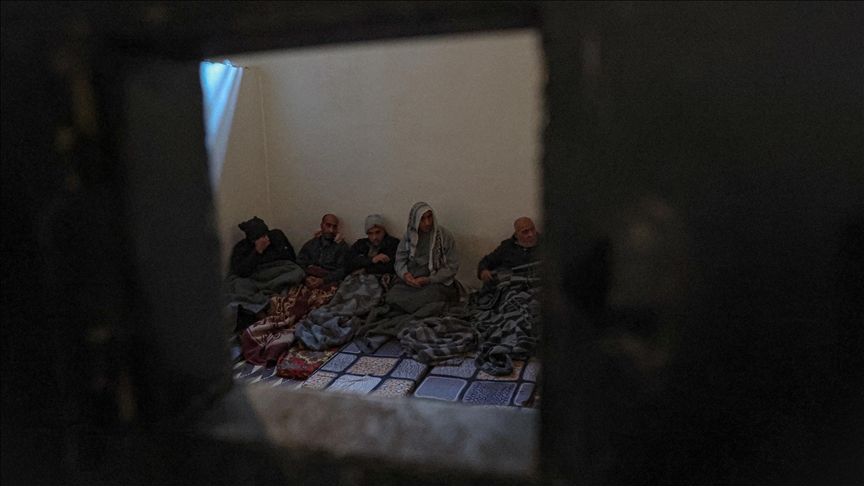 العراق ينفي أنباء بشأن آلية جديدة لنقل عناصر "داعش" من سوريا