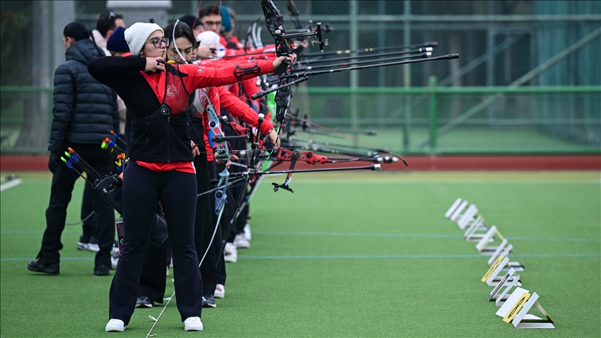 Antalya, turnuva ve kamplara yaptığı ev sahipliğiyle dünya okçuluğunun merkezi oldu
