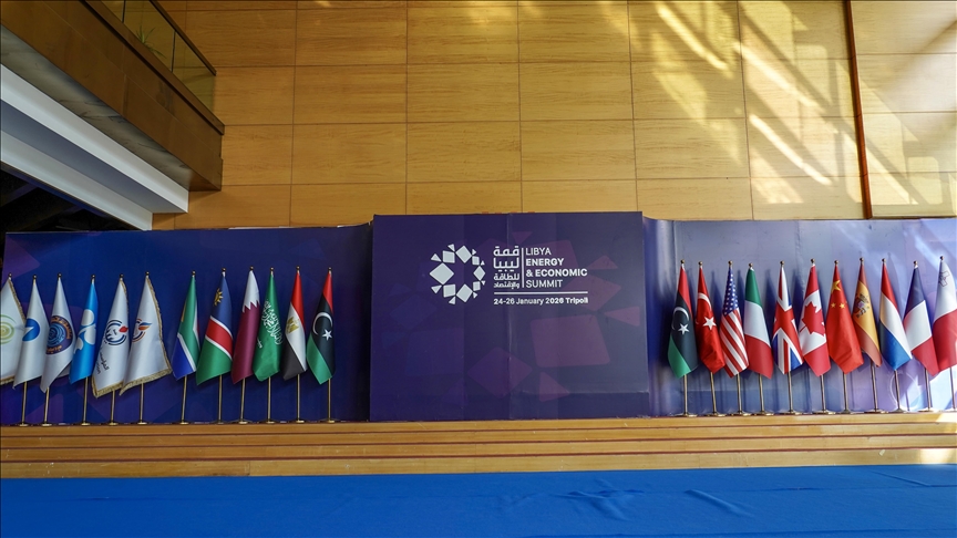 قمة ليبيا للطاقة.. اتفاقيات بإيرادات متوقعة تفوق 376 مليار دولار 
