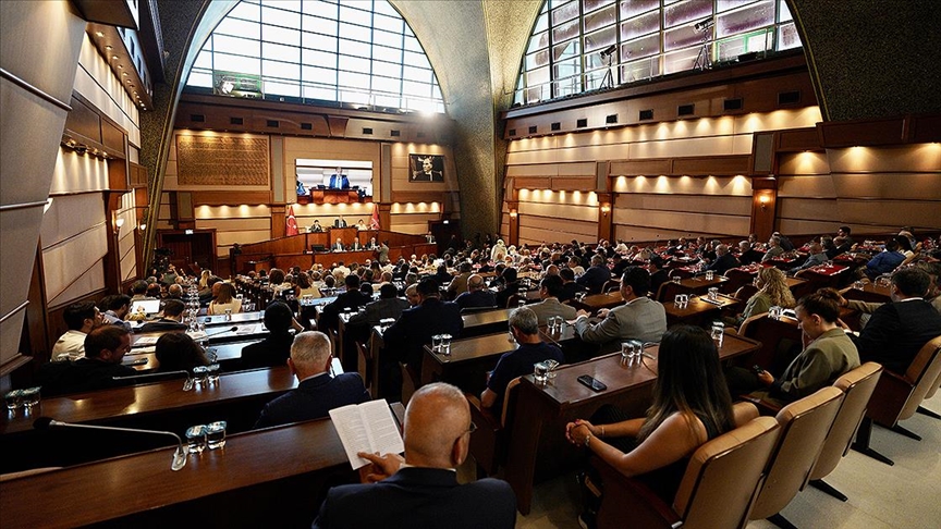 İBB Meclisinde Levent'teki İETT garajının imara açılması tartışıldı