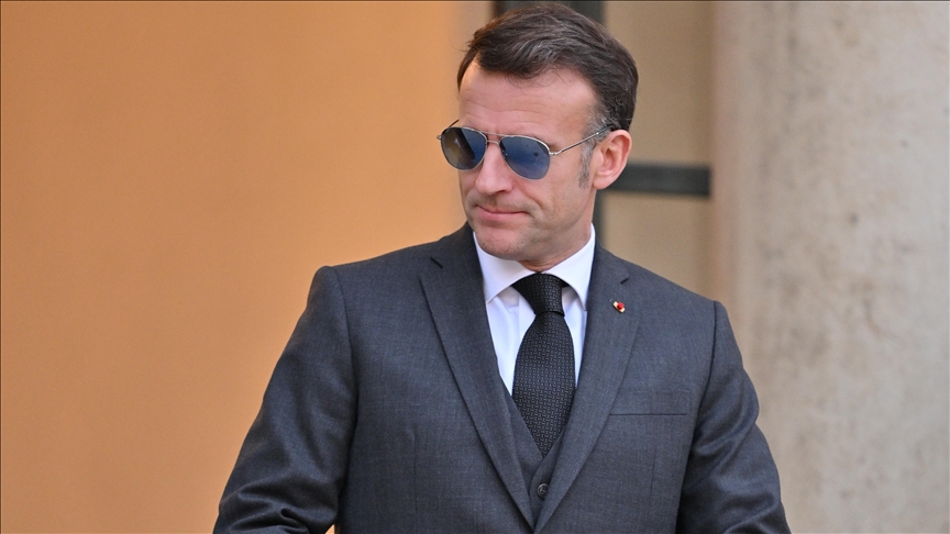 Macron po ubrzanom postupku usvaja zakon o zabrani društvenih mreža za djecu mlađu od 15 godina 