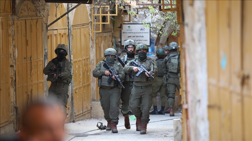 Cisjordanie occupée : les forces israéliennes tuent un Palestinien et arrêtent 11 personnes