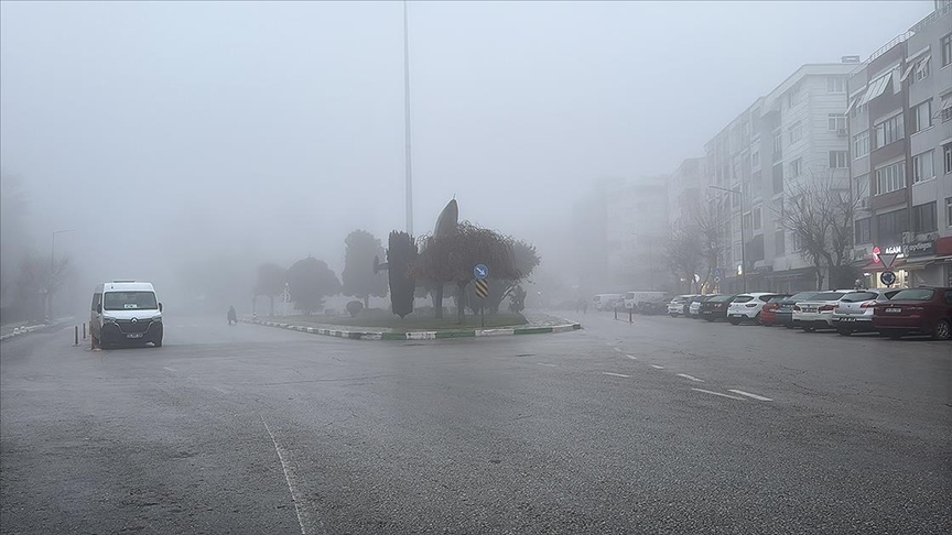Trakya'da sis etkili oluyor