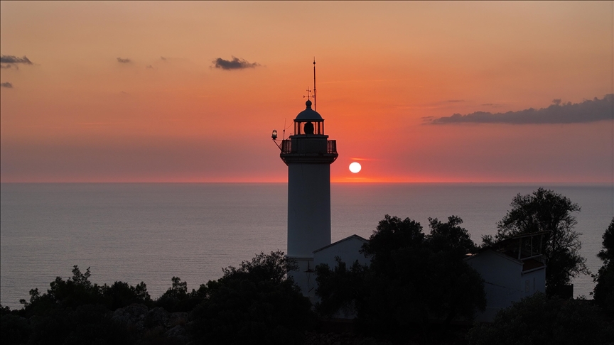 Fari i Gelidonyas vazhdon të jetë pishtar për detarët