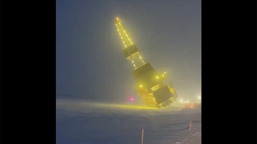 Alaska'nın North Slope bölgesinde petrol sondaj platformu devrildi