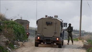 الجيش الإسرائيلي يعيد تشغيل مواقع عسكرية مهجورة على حدود الأردن