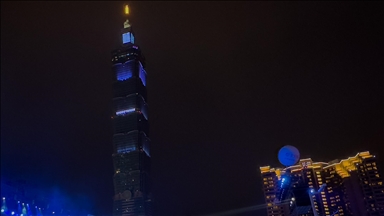 American climber completes historic free-solo ascent of Taipei 101