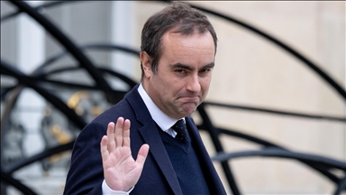 France: Sébastien Lecornu réflechirait à « un ajustement » gouvernemental après la séquence budgétaire