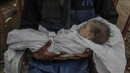 Li Xezeya ku Îsraîl sotemenî û alîkariya mirovî sînordar kiriye heta niha 10 zarok ji sermayê mirine