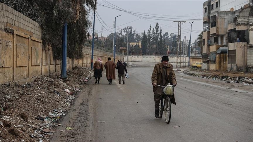 Гражданское население покидает оккупированный террористами YPG Айн-эль-Араб