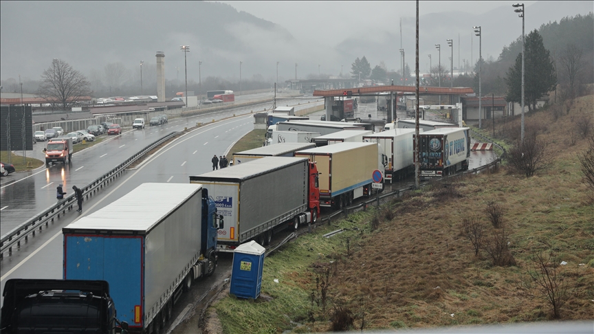 Blokada teretnog saobraćaja na granici Srbije s EU: Prekidamo protest čim dobijemo garancije o rešenju problema