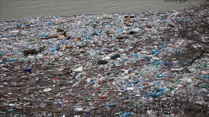 Kosovë, Liqeni i Badocit përballet me ndotje nga mbeturinat