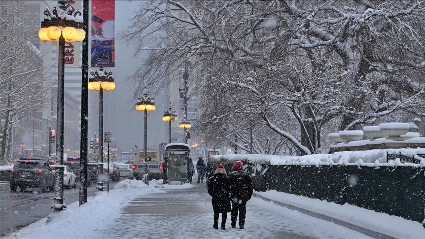 В США экономический ущерб от снежной бури может превысить 100 миллиардов долларов