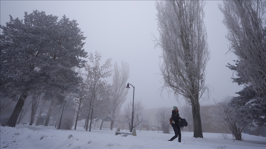 Soğuk hava ve kar yaşamı olumsuz etkiliyor