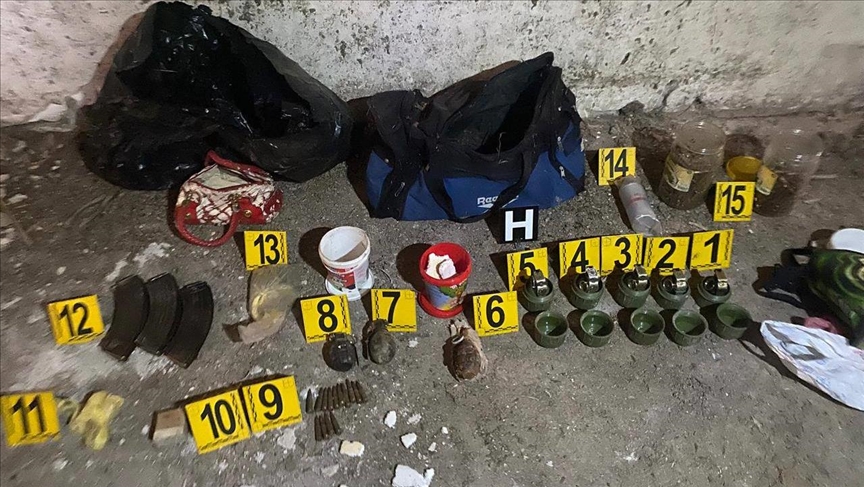 Policia e Kosovës gjen përsëri municion dhe granata dore në një shtëpi të braktisur në Zveçan