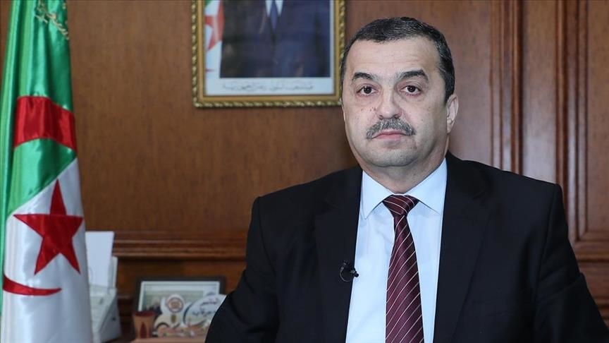 وزير المحروقات الجزائري يزور النيجر لمتابعة مشاريع نفطية 