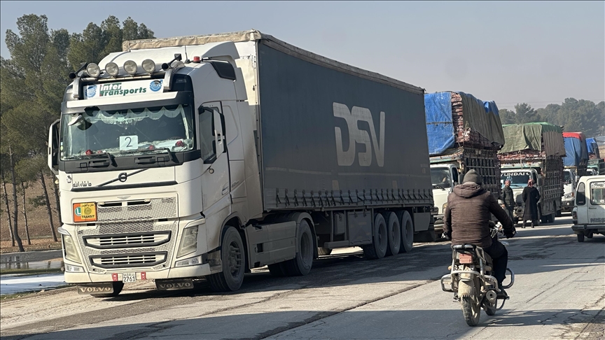 Ouverture d'un couloir humanitaire pour les civils à Aïn al-Arab en Syrie