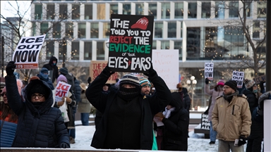 مينيابوليس.. احتجاج أمام فندق للاعتقاد بوجود مسؤولين من إدارة الهجرة