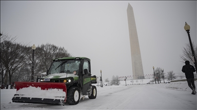 At least 6 dead as massive winter storm cripples US