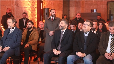 وزير الثقافة السوري يعلن انتهاء ترميم البرج الثامن من قلعة دمشق