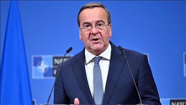 وزیر دفاع آلمان از ترامپ خواست بابت اظهاراتش درباره نقش متحدان ناتو در افغانستان عذرخواهی کند