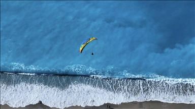 Fethiye'deki Babadağ'dan geçen yıl 194 bin 613 kişi yamaç paraşütüyle uçtu