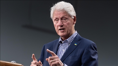 Minnesota : l’ancien président américain Clinton a déclaré que les responsables avaient “menti” au sujet des événements