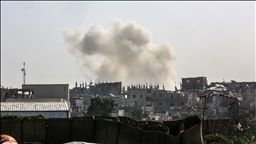 İsrail, son esirinin naaşını ararken Gazze Şeridi'ne saldırılarını da sürdürüyor