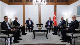 Turkish foreign minister meets Hamas delegation over Gaza peace plan, humanitarian situation
