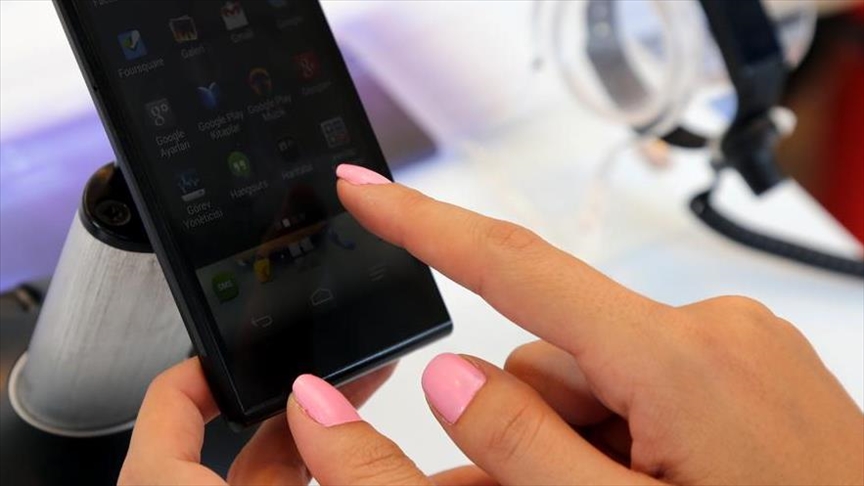 UK government officials’ phones allegedly hacked for years: Report