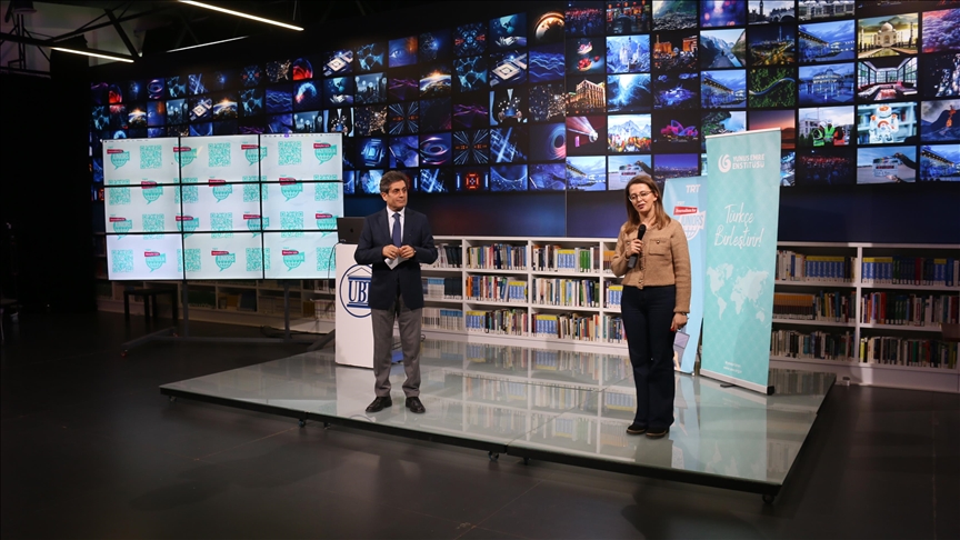 Kosovë, hapet projekti i "Gazetarisë për të rinj"