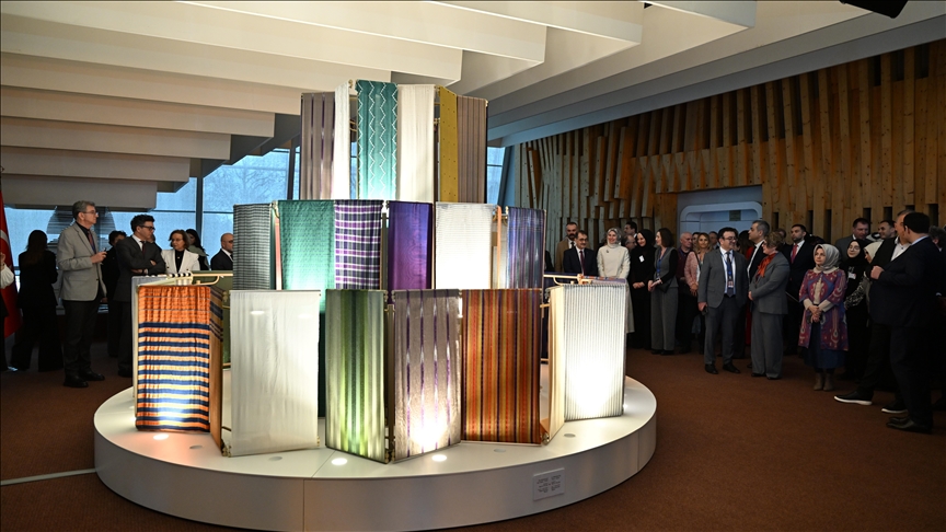Avrupa Konseyi'nde "Türkiye Dokuma Atlası-Kumaşın Hafızası" sergisinin açılışı yapıldı