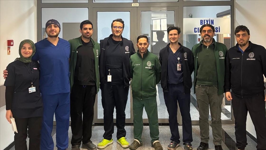 Sakarya'da modern omurga cerrahisiyle 1 yılda 100 hasta sağlığına kavuştu