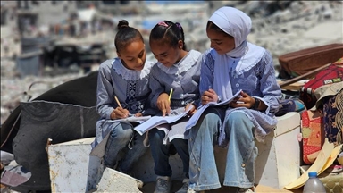 UNICEF: Më shumë se 90 për qind e shkollave në Gaza janë shkatërruar ose dëmtuar