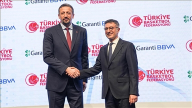 Türkiye Basketbol Federasyonu ile Garanti BBVA arasındaki sponsorluk anlaşması uzatıldı