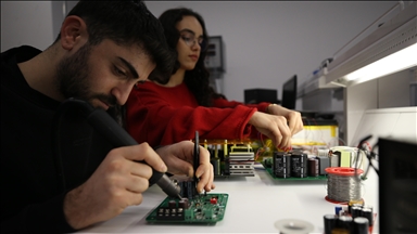 Ömrünü tamamlayan elektrikli araç bataryaları için "kimyasal dönüşüm" önerisi