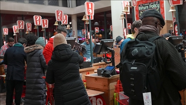 ABD'de tüketici güveni 2014'ten bu yana en düşük seviyeye geriledi 