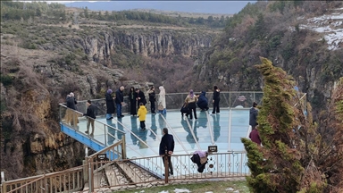 Türkiye'nin ilk cam seyir terası geçen yıl 172 bin 570 kişiyi ağırladı