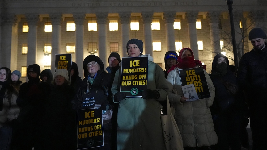 إعلام أمريكي: توقيف عشرات المتظاهرين ضد سياسات الهجرة في نيويورك