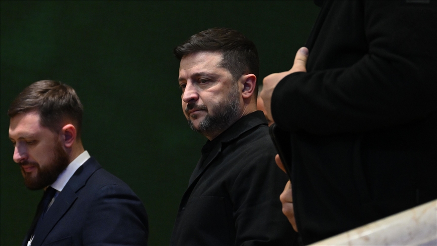 Zelenskyy claims Russia preparing new strike on Ukraine, announces French military aid