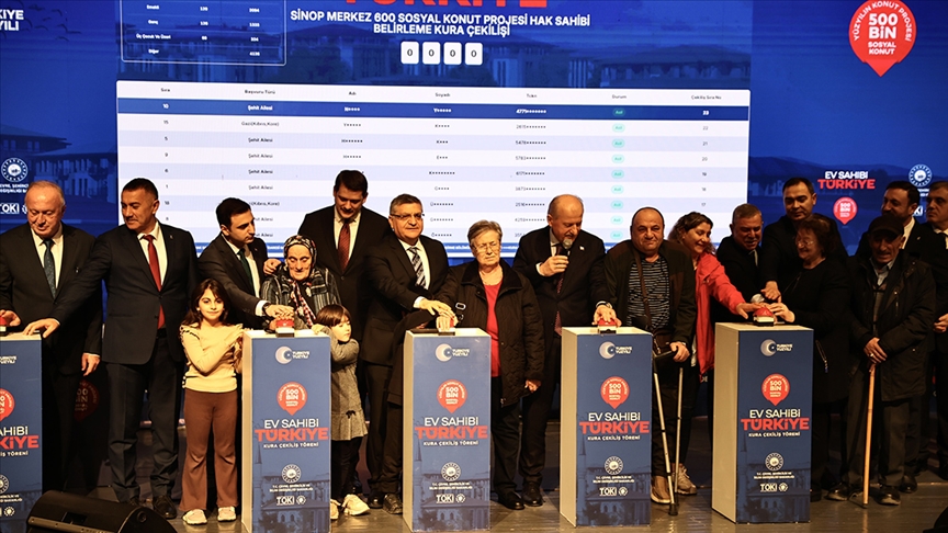 Yüzyılın Konut Projesi kapsamında Sinop'ta yapılacak konutların kurası çekildi