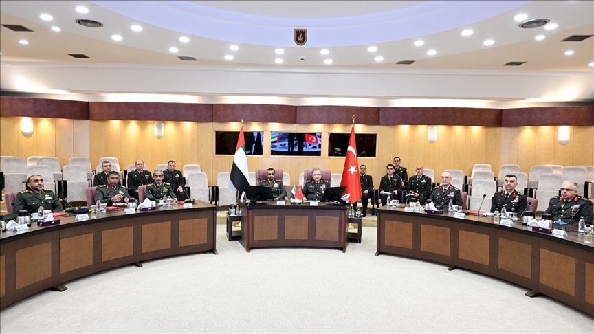 دیدار فرماندهان نیروی زمینی ارتش ترکیه و امارات