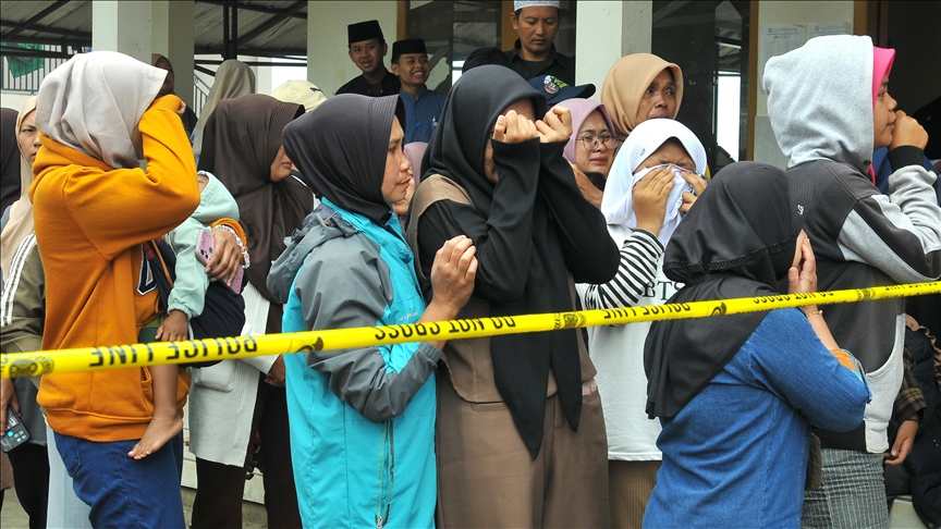 Death toll climbs to 50 in Indonesia landslide as dozens still missing