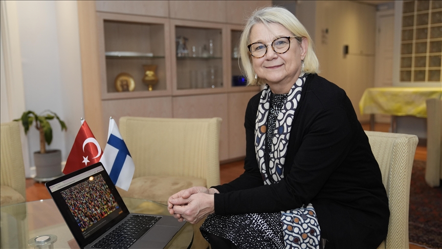 Finlandiya'nın Ankara Büyükelçisi Hamalainen, AA'nın "Yılın Kareleri" oylamasına katıldı