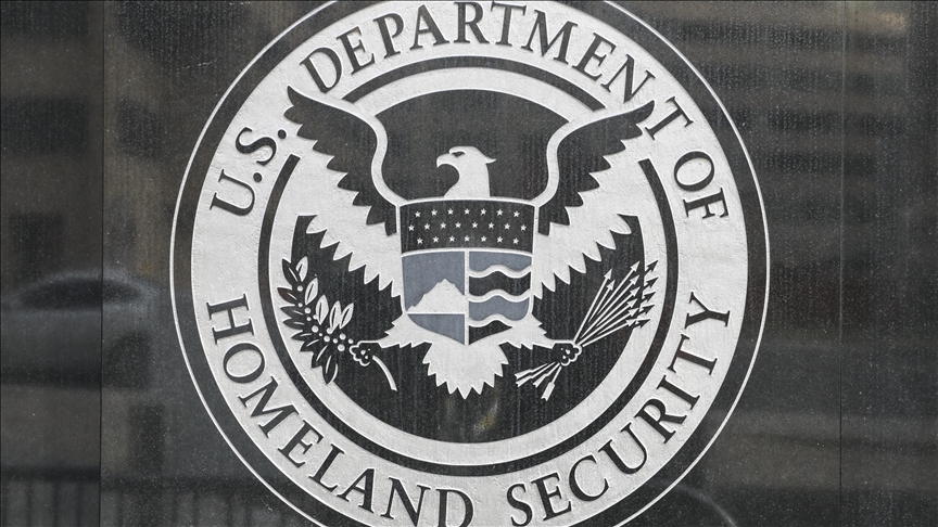 Preliminary DHS review says two federal officers shot Alex Pretti after struggle, does not confirm weapon brandished