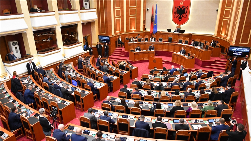 Albanski parlament ratificirao sporazum s Italijom i odobrio izmjene Krivičnog zakona