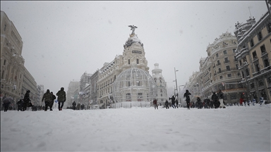 İspanya ve Portekiz'i vuran Kristin Fırtınası nedeniyle 5 kişi hayatını kaybetti