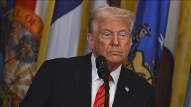 Trump says they will ‘de-escalate a little bit’ in Minneapolis amid backlash over Alex Pretti’s killing