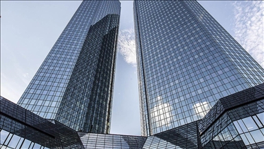 German prosecutors raid Deutsche Bank over suspected money laundering