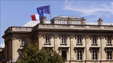 مرشحة سابقة للرئاسة الفرنسية تدعو بلادها إلى احترام سيادة الجزائر